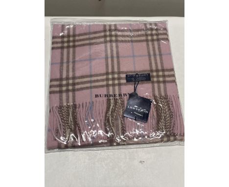 A new with tags Burberry 100% lambs wool pink long scarf 166 x 38cm 