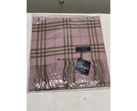 A new with tags Burberry 100% lambs wool pink long scarf 166 x 38cm 