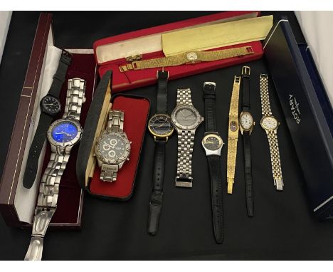 A selection of assorted vintage watches including Sekonda etc 
