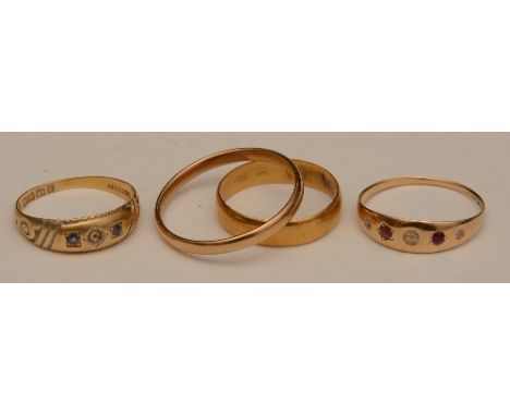 A 22ct gold wedding band, stamped 22 to underside, ring size O, 2.9g, together with an 18ct gold wedding band, stamped 18 to 