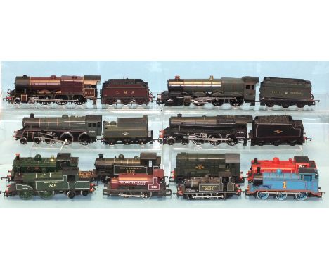 Bachmann OO gauge, 31-277 LMS Royal Scot Class 4-6-0 locomotive RN6112 "Sherwood Forester", (unboxed) and eleven other unboxe