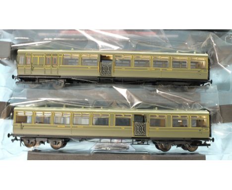 Kernow OO gauge, K1001 LSWR Gate Stock twin-pack, boxed with accessories. 