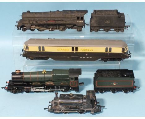Hornby OO gauge, unboxed locomotives: R2768 no.34 "Express Parcels" rail car, R845 4-6-0 King Class "King Charles I" no.6010,
