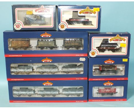 Bachmann, OO gauge, three boxed sets of three wagons, 37-095 and 37-711Z,(2), and five other boxed wagons. 