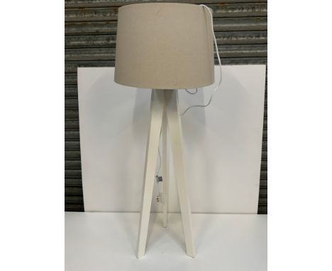 Contemporary Tripod Floor Lamp 