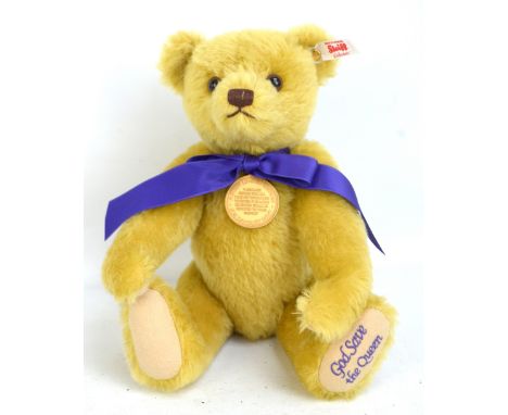 STEIFF; a modern God Save The Queen musical bear, no.468, sold with numbered certificate in envelope (2).Additional Informati