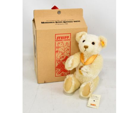 STEIFF; a modern boxed Margaret Steiff teddy bear.Additional InformationSmall crease to the box but bear itself in good condi