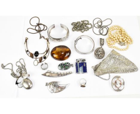 A collection of costume jewellery including hallmarked silver stylised leaf motif brooch, hinged bangle etc, with further whi