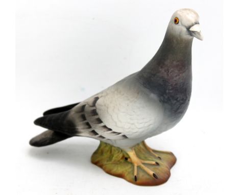 BESWICK; a matt glazed pigeon, model number 1383.Additional InformationSome light wear but OK.