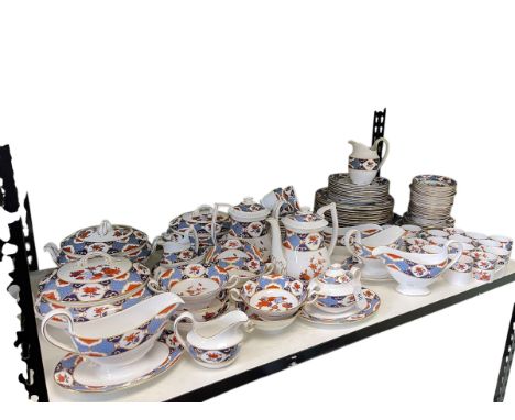 Spode Shima dinner and coffee service of over 120 pieces.