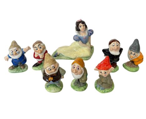 Wade set of Snow White and Seven Dwarfs.