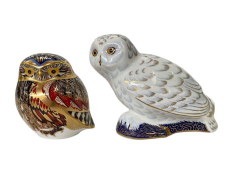 Two Royal Crown Derby paperweights, Snowy Owl, gold stoppers, 10cm and Imari Owl (2).