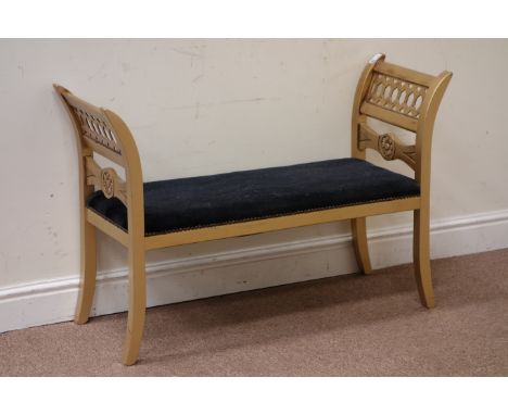 Gilt finish window bench Condition Report Click here for further images, condition, auction times & delivery costs