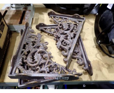 Two pairs of cart iron shelf supports, 23 x 28 cm. Not available for in-house P&amp;P