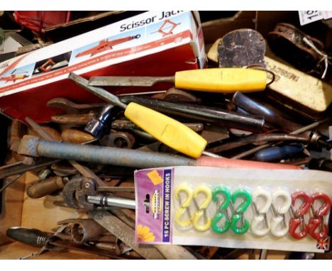 Mixed tools and a new scissor jack. Not available for in-house P&amp;P 