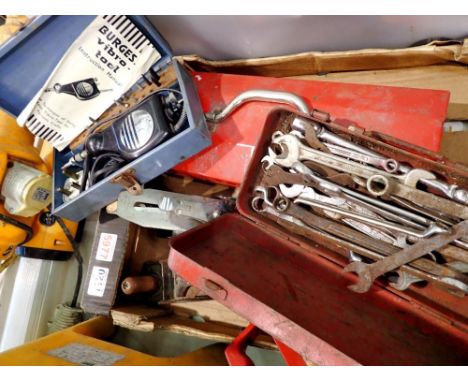 Mixed tools to include rivet gun. Not available for in-house P&amp;P 