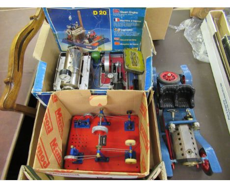 Wilesco D20 Static steam engine, together with a Mamod workshop and a steam engine car 