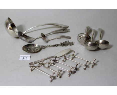 Continental silver ladle, small quantity of other Continental silver spoons, ladles etc., 16oz together with a set of six unm