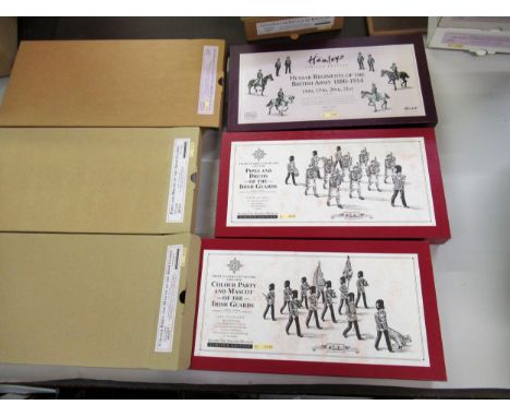 Britains Modern Limited Edition boxed set ' Hussar Regiments of the British Army 1880 - 1914 ', No.61, together with ' Pipes 