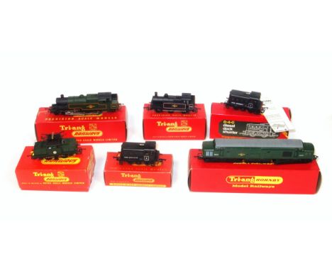 Tri-ang Hornby HO/OO Gauge R.52 0-6-0 Class 3F Tank Locomotive Black Livery with smoke, R.254 0-4-0 S/C operating pantograph,