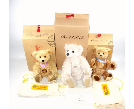 Steiff Club Edition 2002 white mohair 'Bear 28 PB' model 03301, 37cm, with certificate and box, a Steiff 'Teddybar 30' 2002 f