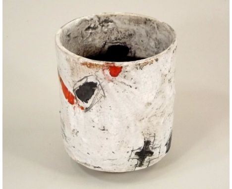 ROBIN WELCH. A Robin Welch raku vase. Impressed initials. Height 13.5cm.