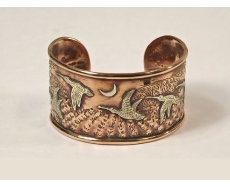 CORNELIUS J. VAN DOP. Curlews over a ploughed field. A scarce mixed metals bangle. Depth 4cm.