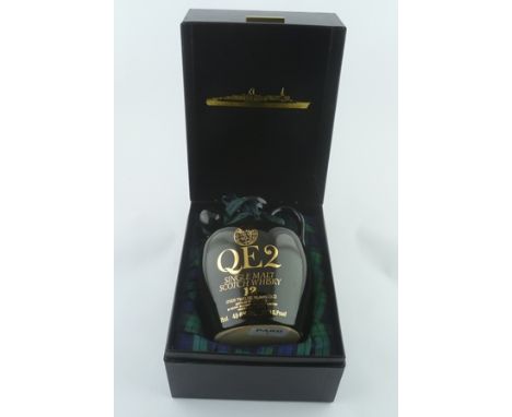 QE2 SINGLE MALT SCOTCH WHISKY aged 12 years, 48.6% vol., 75cl in ceramic flask with stopper and presentation box 