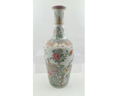 A CHINESE QING DYNASTY PORCELAIN VASE, of Yaolinzun (mallet shape), the neck with a flared rim, hand painted in the famille r