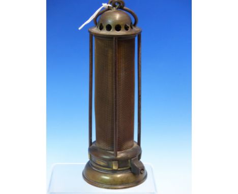 A RARE MINERS DAVY TYPE LAMP BY J. MILLS NEWCASTLE "STANDARD"  25CM HIGH