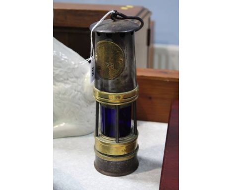 A Hailwoods miners lamp