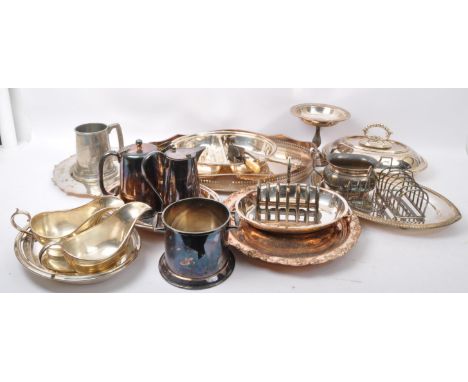 Silver plate items - Collection of vintage 20th Century silver plated items. Comprising of toast rack, jugs, twin handle rece