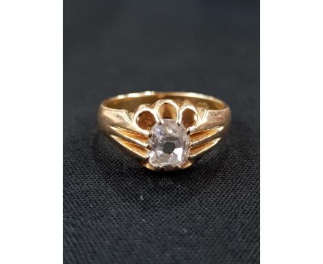 ANTIQUE 18 CARAT GOLD AND SINGLE STONE RING 