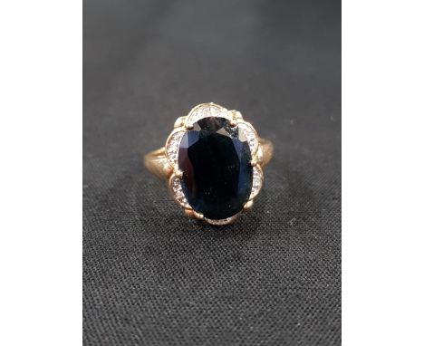 9 CARAT GOLD DIAMOND &amp; SAPPHIRE RING 4.2G TOTAL 