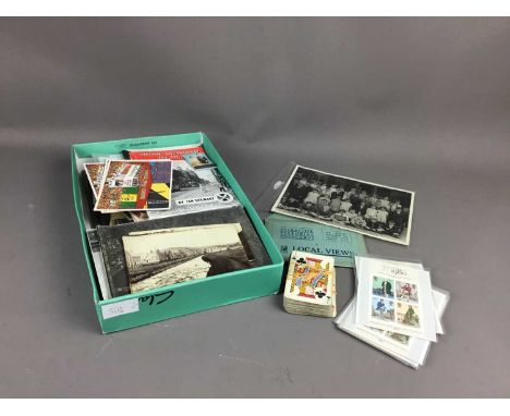 COLLECTION OF LATE 19TH/EARLY 20TH CENTURY EPHEMERA,including a magic lantern slide, playing cards, advertisements, postcards