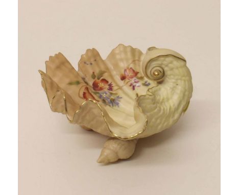 Royal Worcester shell dish. Condition report: See terms and conditions.    