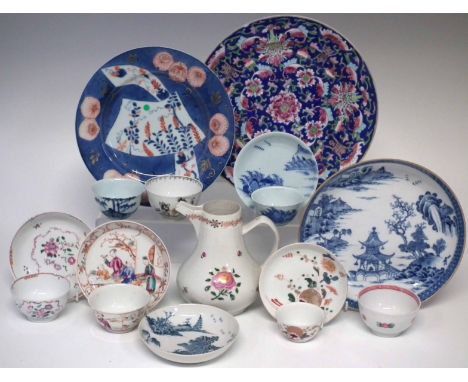 Collection of Chinese porcelain, to include three plates, a jug, four teabowls and saucers, three teabowls, one other saucer.