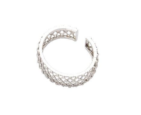 Faraone Milano, bracciale in oro bianco 18ct motivo a griglia con brillanti per cts. 1 circa, gr. 61Faraone Milano, an 18 car