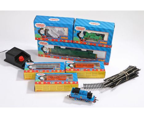 Hornby Thomas &amp; Friends train models, Toby the Tram R 9046, Perry R 350, unmarked locomotive, unboxed Thomas, Annie Coach