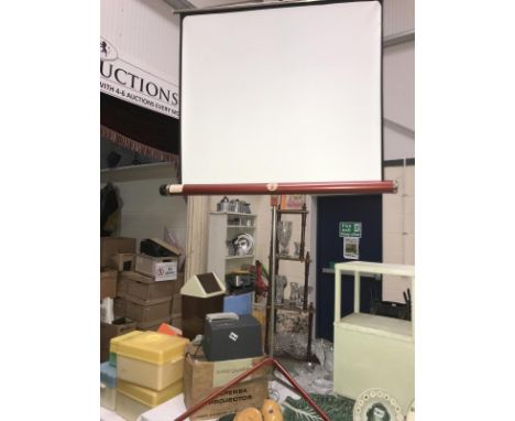 A vintage Airequip projector and screen.