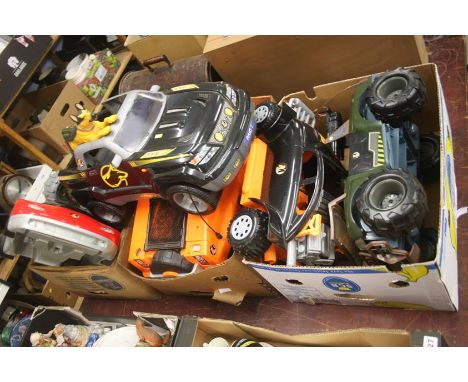 A quantity of Action Man cars