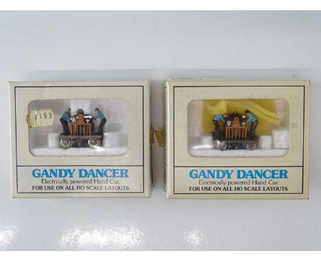 A pair of BACHMANN American Outline HO Gauge Gandy Dancer motorised hand powered cars - G/VG in F/G boxes (2)