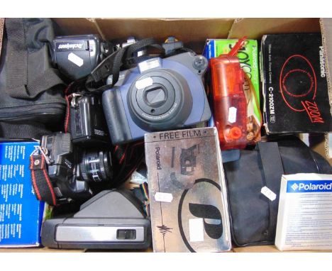 A box of mainly Polaroid instant cameras, plus others 