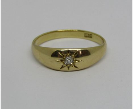 18ct diamond gypsy ring with star cut detail, size R/S, 4g 