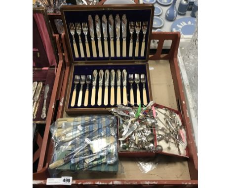VARIOUS FLATWARE INCL. SOME SILVER HANDLE