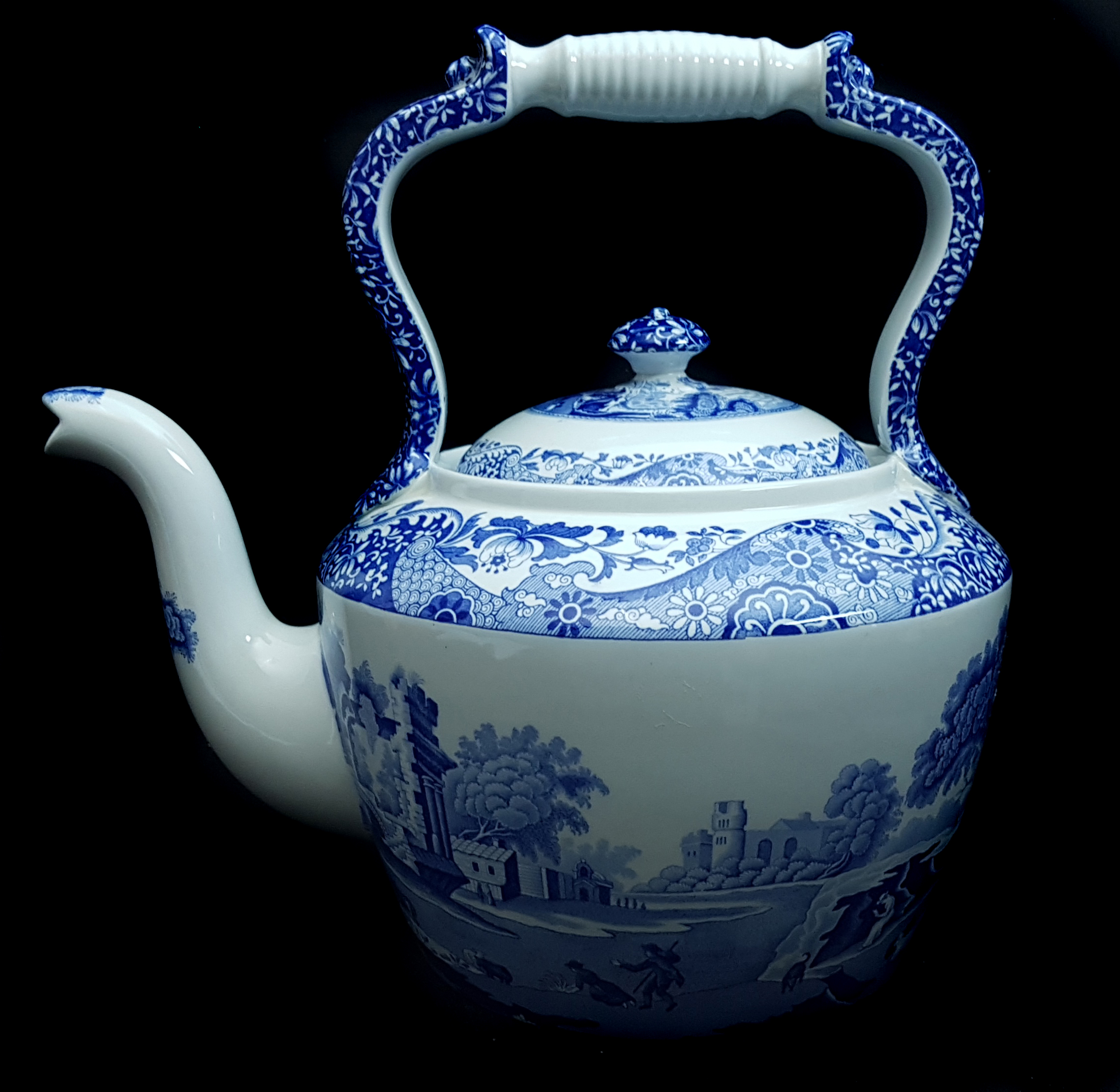 A Spode Pottery blue italian pattern large size display tea kettle and