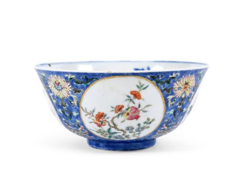 CHINESE DAOGUANG (1820-1850) MARK &amp; PERIOD MEDALLION BOWL. The exterior painted with fruit and flowers within circular pa