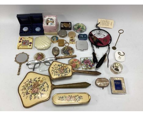 Crummles Enamelled Patch Boxes (2), Leonardo Egg, Stratton compacts, mother of pearl backed purse, tape measure, etc:- One Tr