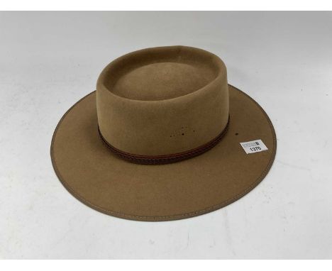 Akubra Imperial Quality Australian Made Felt Plainsman Hat, 57.