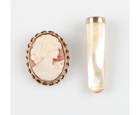 A hallmarked 9ct yellow gold framed cameo brooch, cameo depicting lady's portrait in profile, together with a boxed mother of
